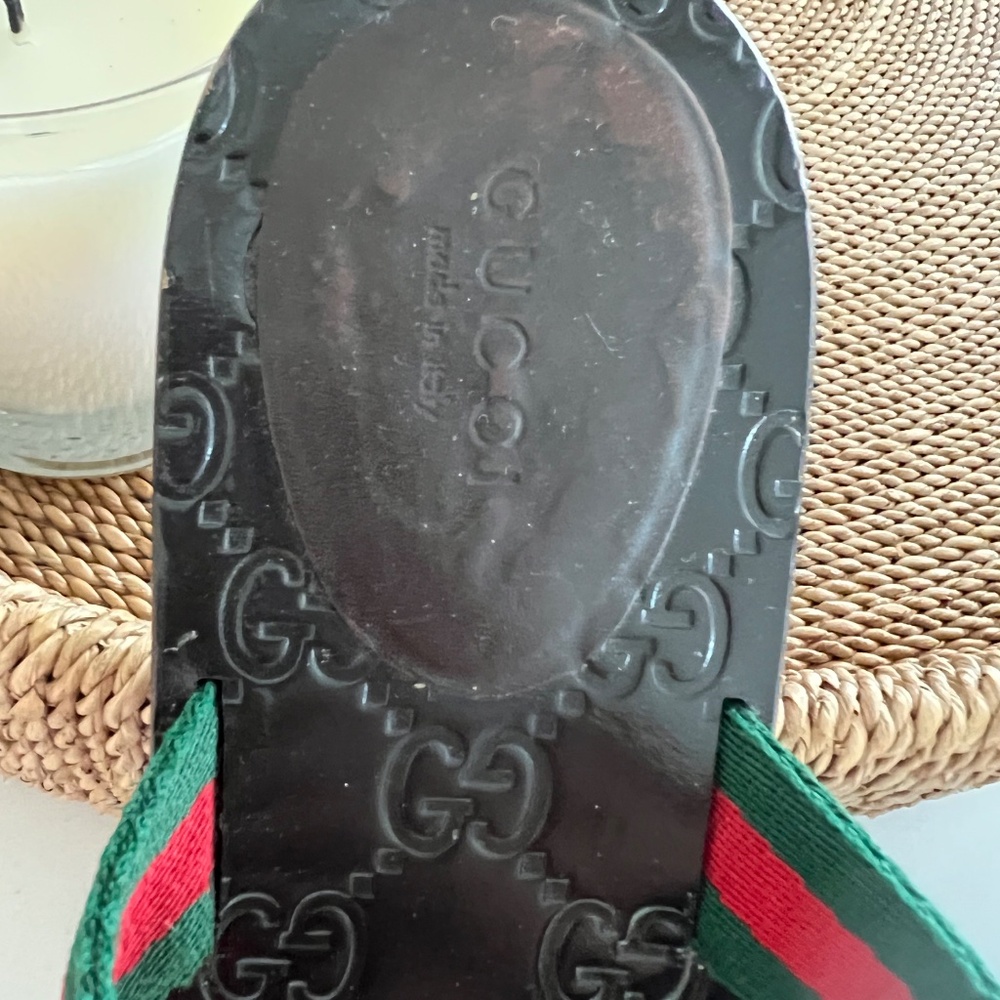 Gucci  Women’s Lifford Flip-flop- leather/nylon Web Slides Sz 38 - Picture 3 of 12